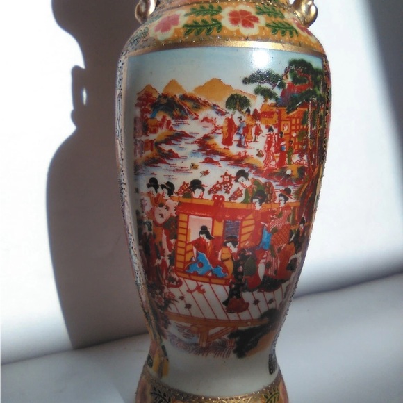 Ant. Japan Export Moriage Satsuma Meiji Period Hand Decorated Porcelain Vase - Picture 3 of 13